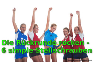 Das Bild zeigt eine Volleyball-Damenmannschaften beim Jubeln. Damit sollte die Rückrunde gelingen!