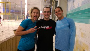 Mein Foto mit Beacholleyball-Europameisterinnen Laura Ludwig und Kira Walkenhorst