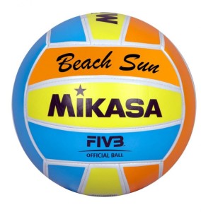 Das Foto zeigt den Beachvolleyball Mikasa Beach Sund