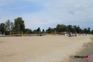 Das Foto zeigt die Beachfelder beim Inchezplus Beachvolleyballcamp Ueckermünde