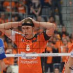 DAs Foto zeigt Mittelblocker Felix Fischer beim DVV-Pokalfinale 2017.