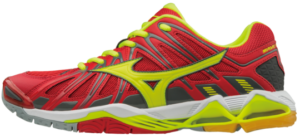 Das Foto zeigt den Mizuno Wave Tornado X2 als Herrenmodell in der Farbe Marsred.