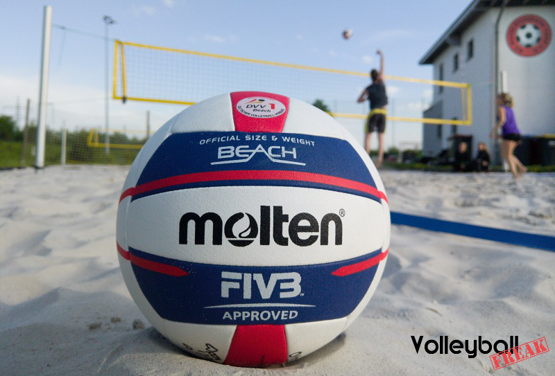 Testbericht zum Molten Beachvolleyball V5B5000-DE