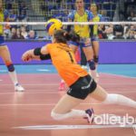 DVV-Pokalfinale 2019: Stuttgarts Libera Roosa Koskelo wehrt den Ball ab.