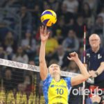 Denise Hanke zaubert beim DVV-Pokalfinale 2019 mit einer Hand.