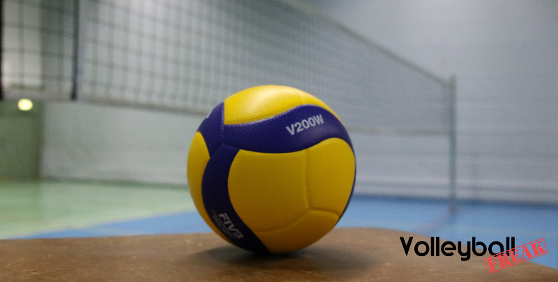 Exklusiver VolleyballFREAK Vorab-Test des Mikasa V200W Volleyballs