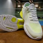 Das Foto zeigt den Volleyballschuh Hummel Aerocharge STZ