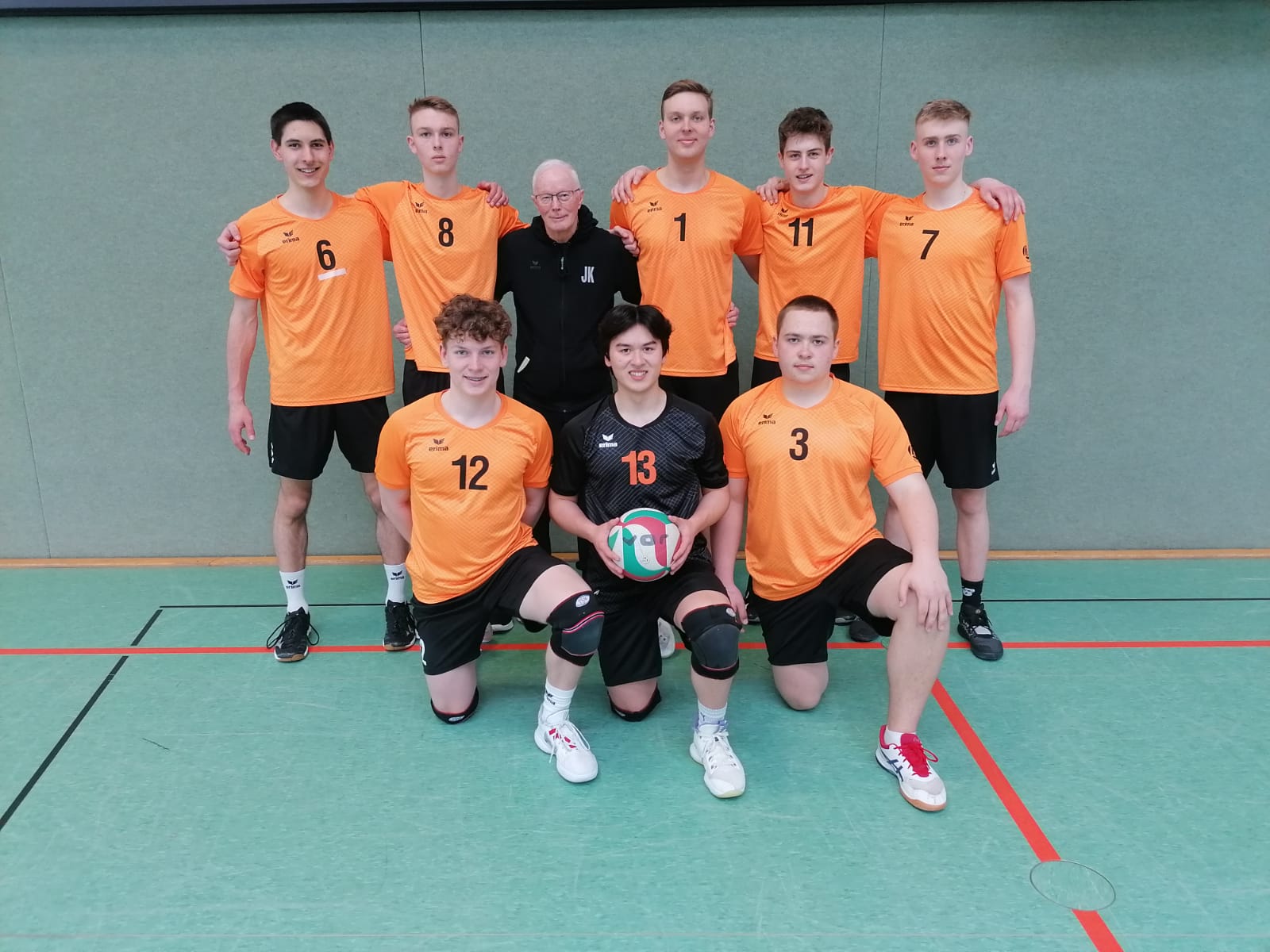 Der "Große" Juri Kudritzki mit seinen Kindern. Foto: privat