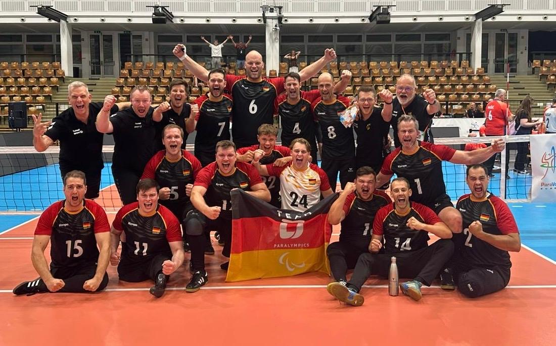 Die deutschen Sitzvolleyballer sind amtierender Vize-Europameister (c) ParaVolleyEurope