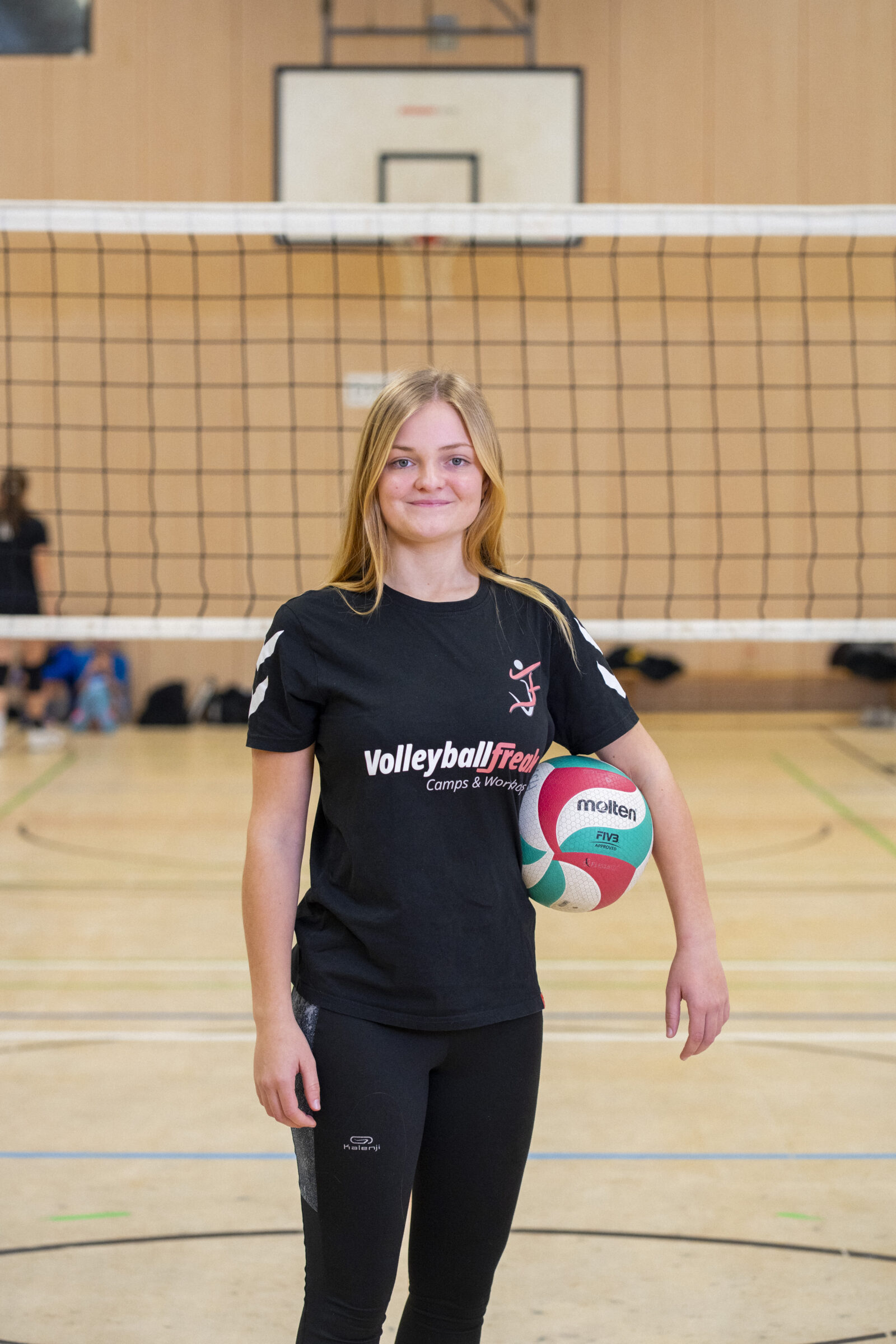 Volleyballfreak-Trainerin Aurelia Elsweier. Foto (C) Henning Becker